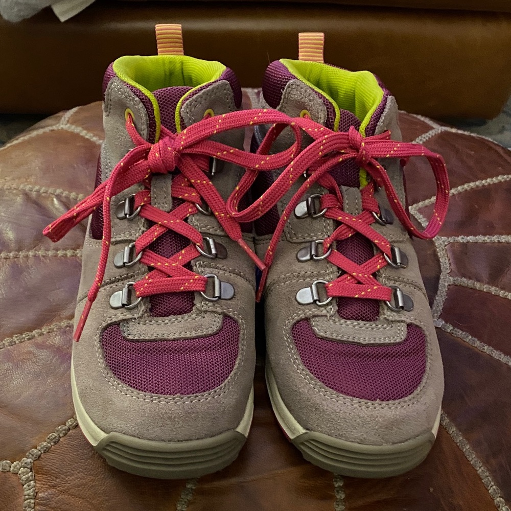 Timberland Kids Boots - Burgundy and Tan